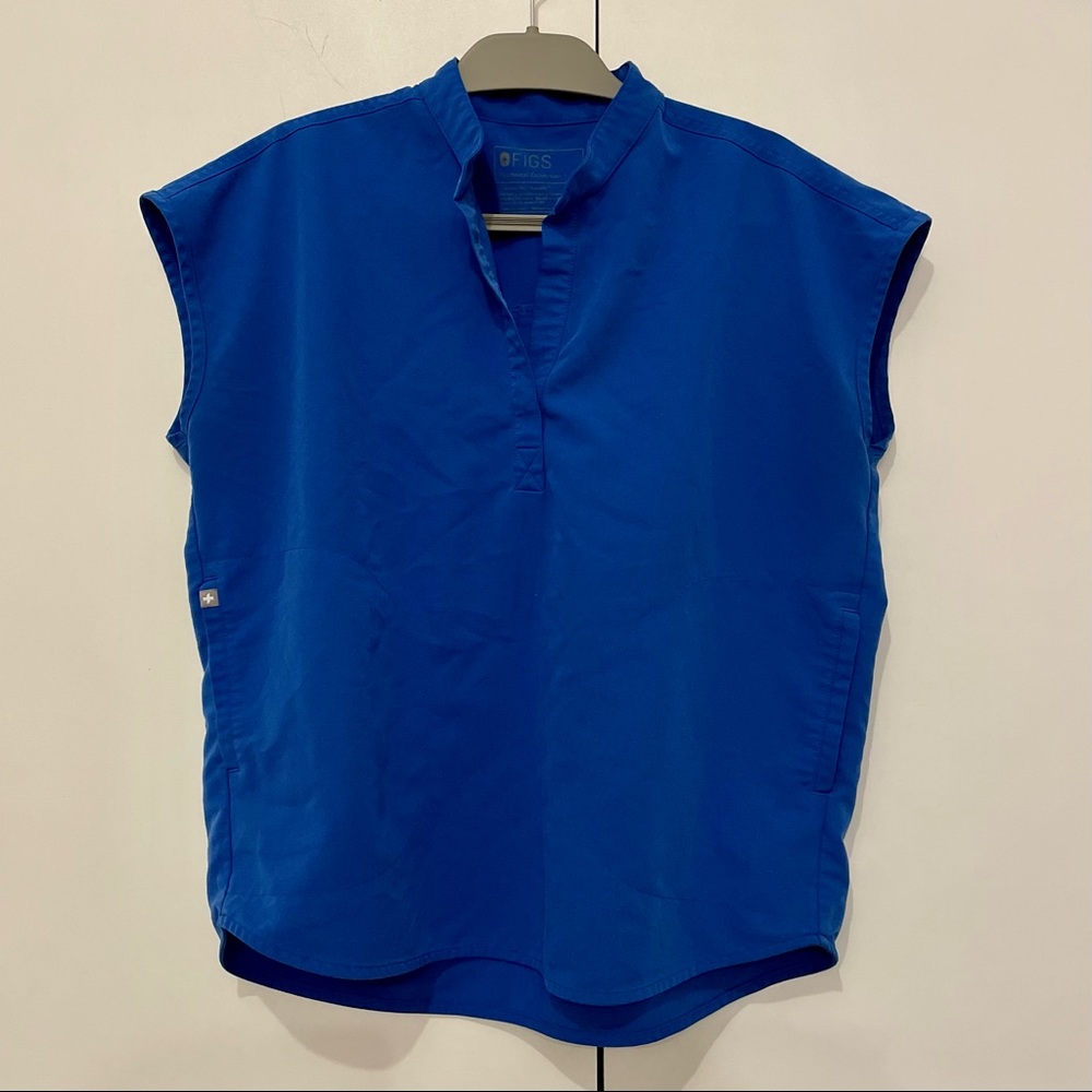 FIGS Rafaela Top Small in Royal Blue